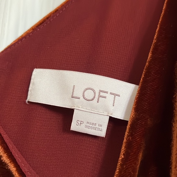 LOFT | Top - Picture 2 of 3